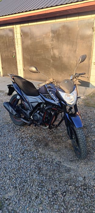 Lifan cityr 200.