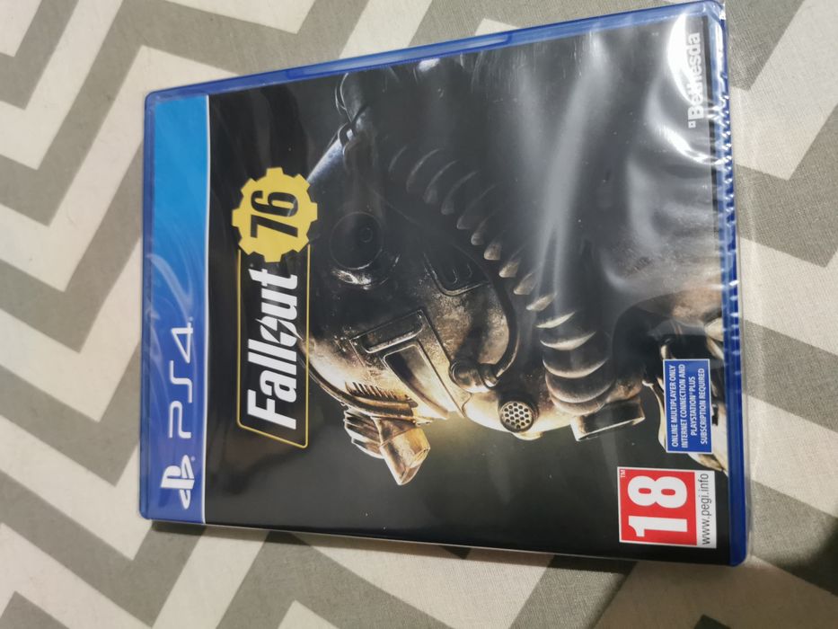 Fallout 76 edição especial com figura Vault