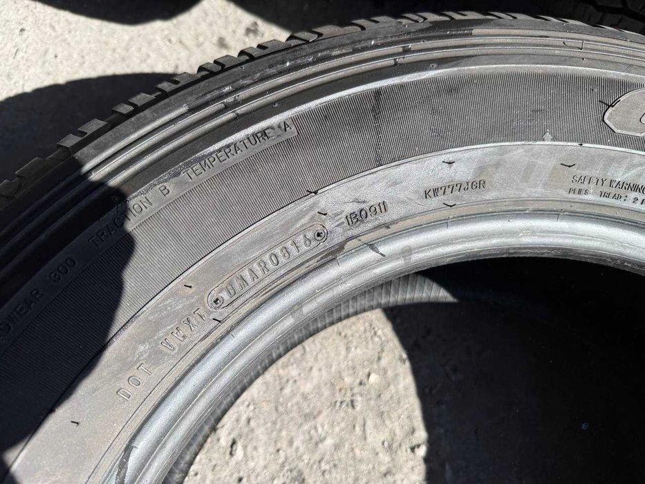 Шини  265/60/R18 Dunlop GrandTrek