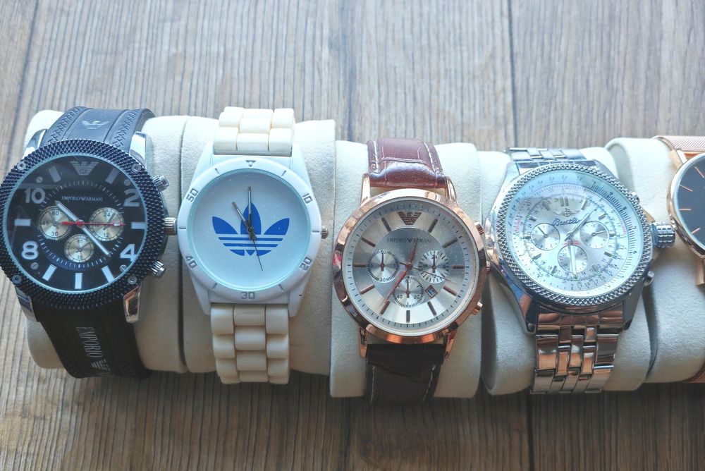 Likwidacja lombardu, zestaw 9 zegarków - Armani, Casio, Accurist, Daniel Wellington, OKAZJA
