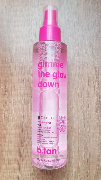 B.Tan mgiełka samoopalająca do twarzy i ciała