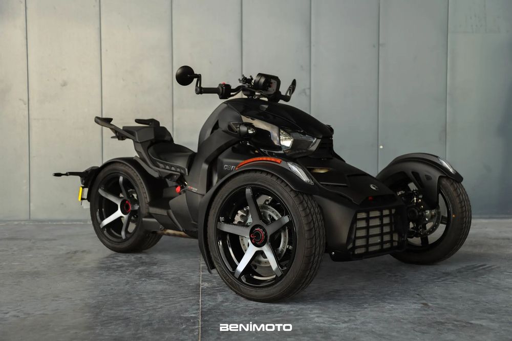 Can-Am Ryker 900 Sport
