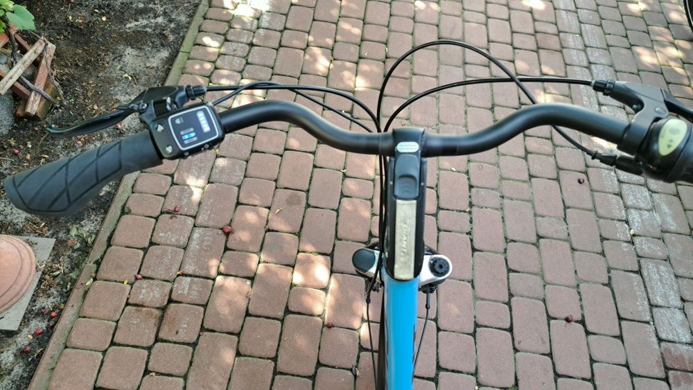 Rower elektryczny Giant  ease-e  2018 rok