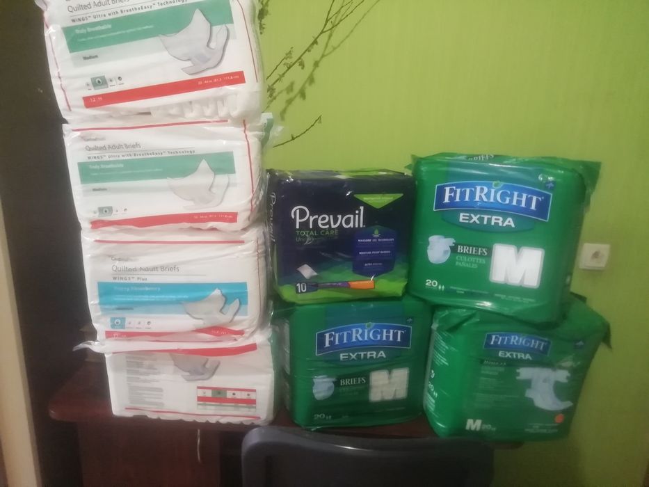 Продам Памперси. Розмір М.