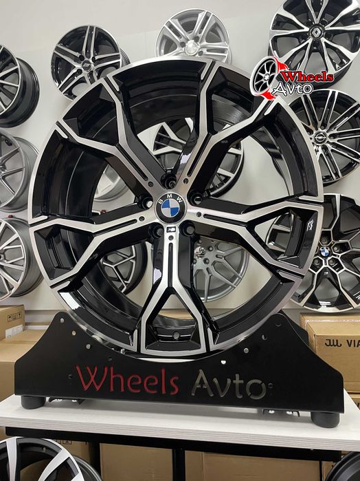 диски R21 5*112 BMW X5 X6 X7 G05 G07 G06 G01 одноширокие 741 стиль