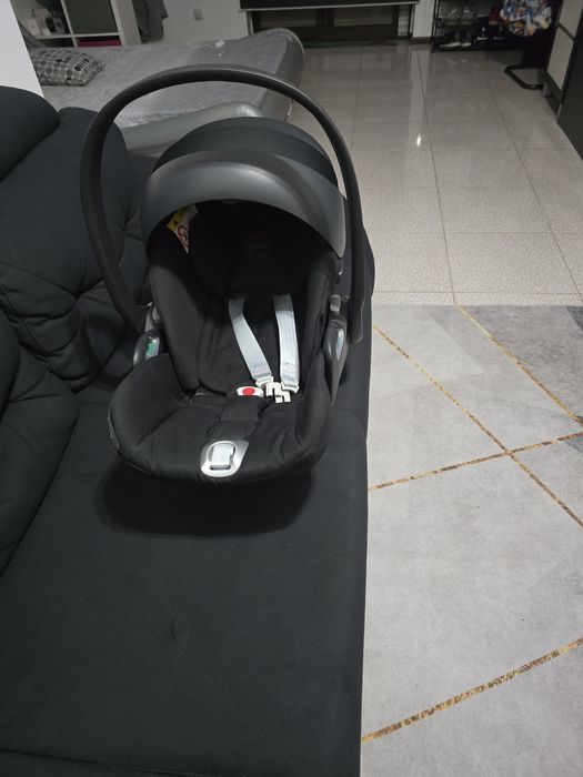 Ovo/ cadeira cybex i-size cloud T