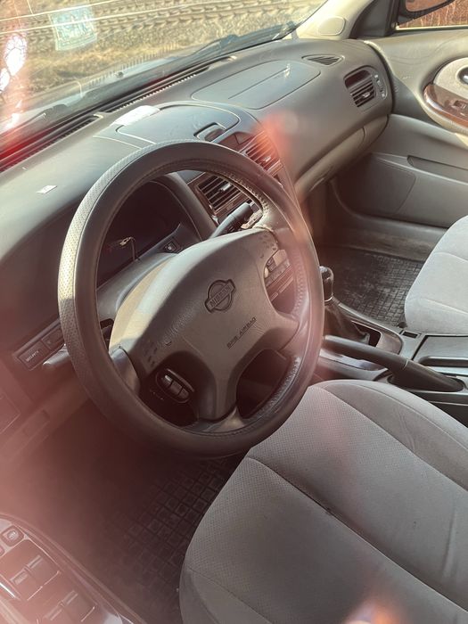 Nissan maxima A33 2.0 V6