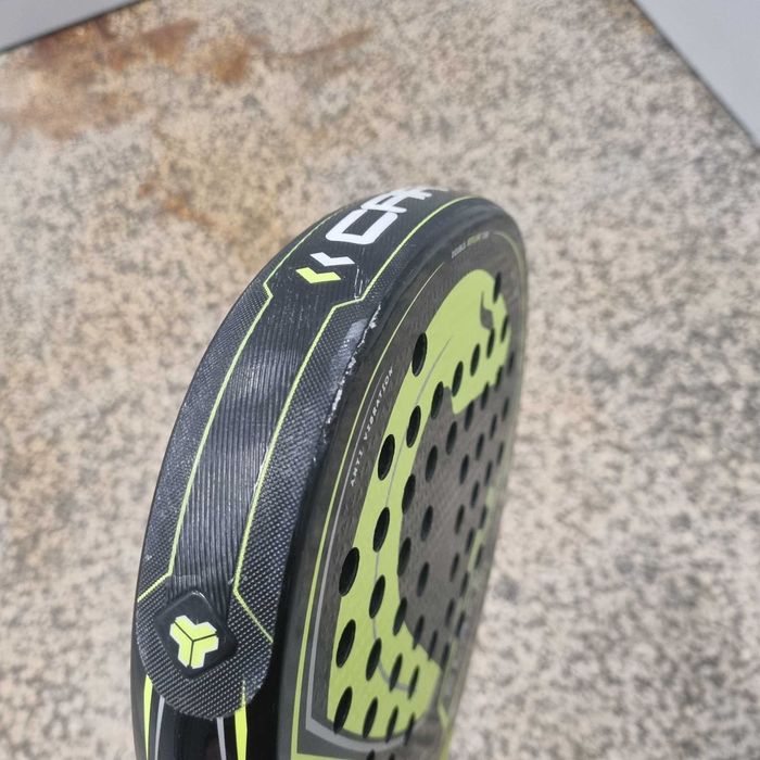 Raquete de padel Vibor-A Black Mamba Liquid em ótimo estado