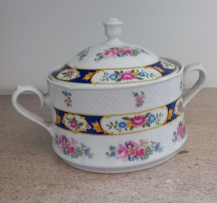 Beautiful Limoges Piece