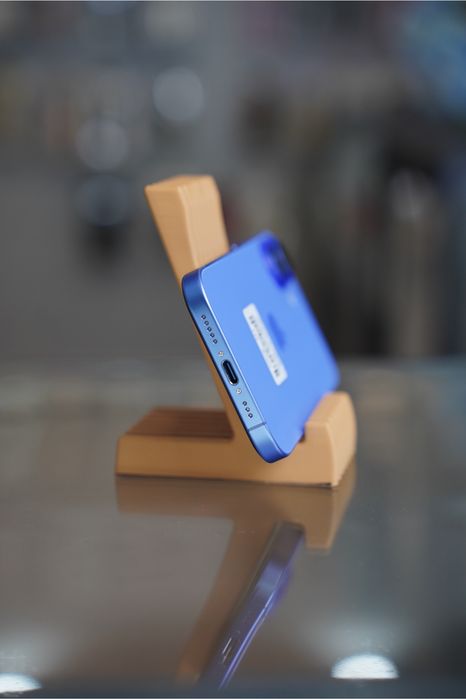 iPhone 16 128GB Ultramarine (USA)