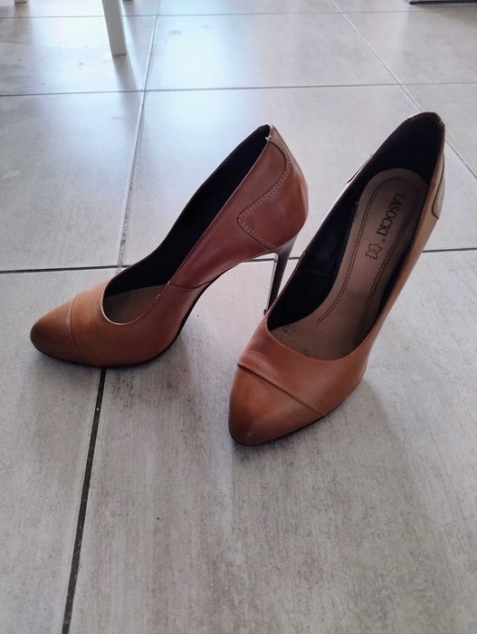 Sprzedam pantofle Lasocki