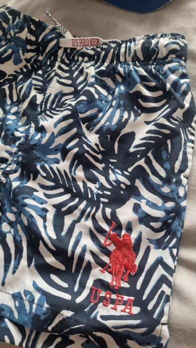 Czapka guess szorty polo kąpielówki 9L 146