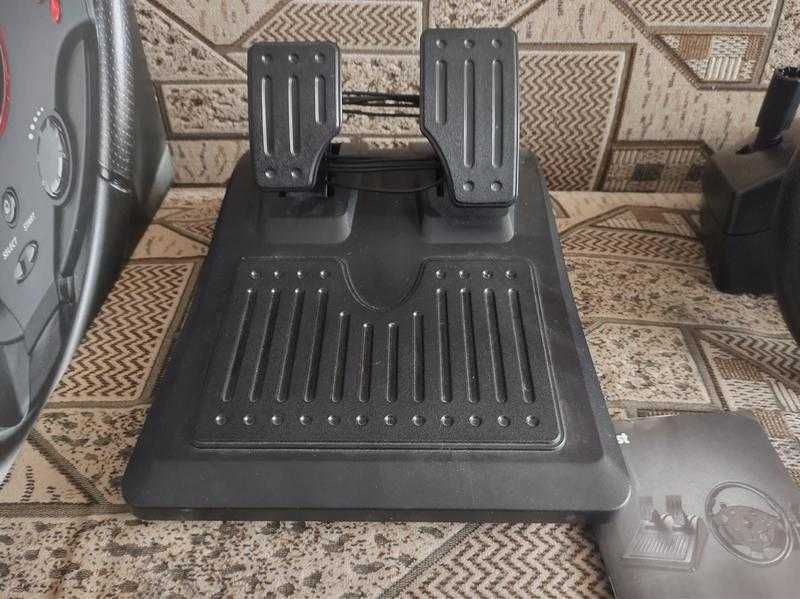 Игровой руль Trust GXT 288 Racing Wheel PC/PS3