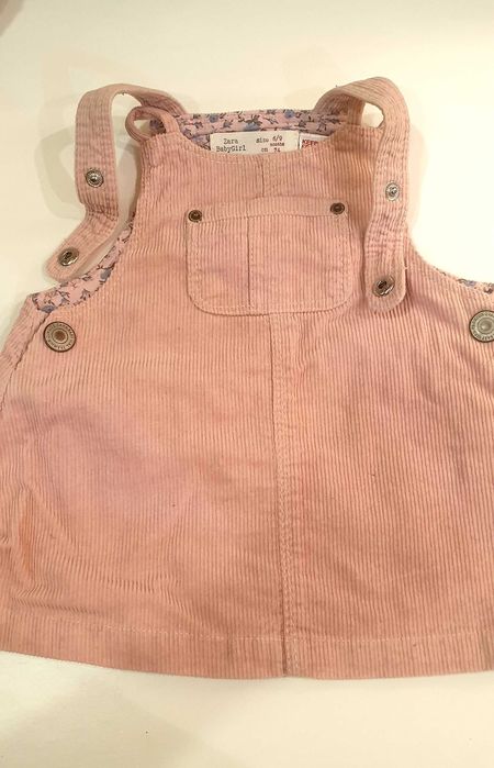 Saias menina BENETTON e Zippy