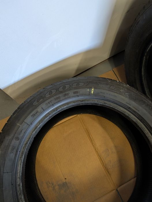 Шини літні Goodyear 235/50 R17 6мм