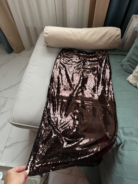 Продам брендові спідниці