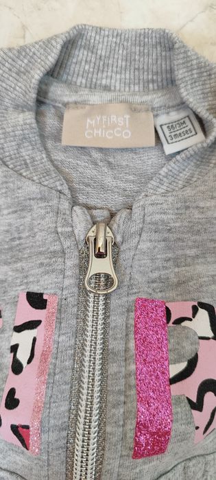 Dois fatos de treino para bebé, como novos.