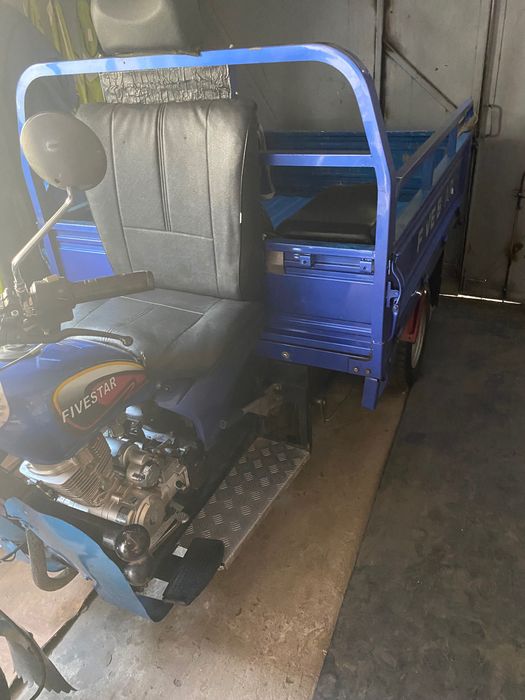Продам мотоцикл .