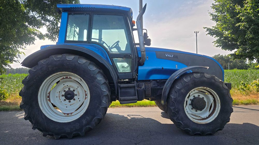 VALTRA T150 pełna opcja ciągnik rolniczy PROMOCJA: CENA -17% najtaniej