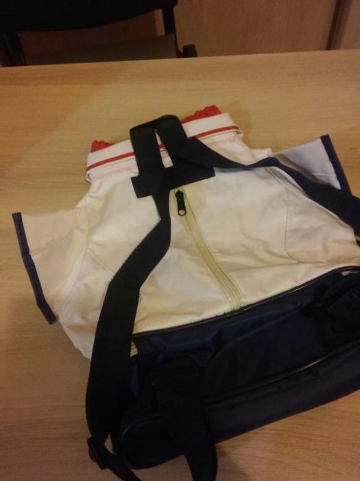 Plecak nowy w formie bluzy pilkarskiej