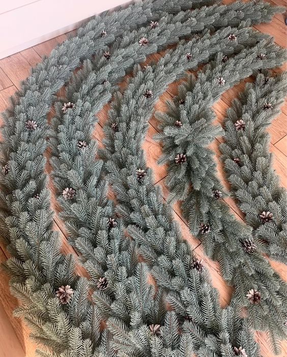 З ШИШКАМИ гілочка хвойна різдвяна на двері перила камін