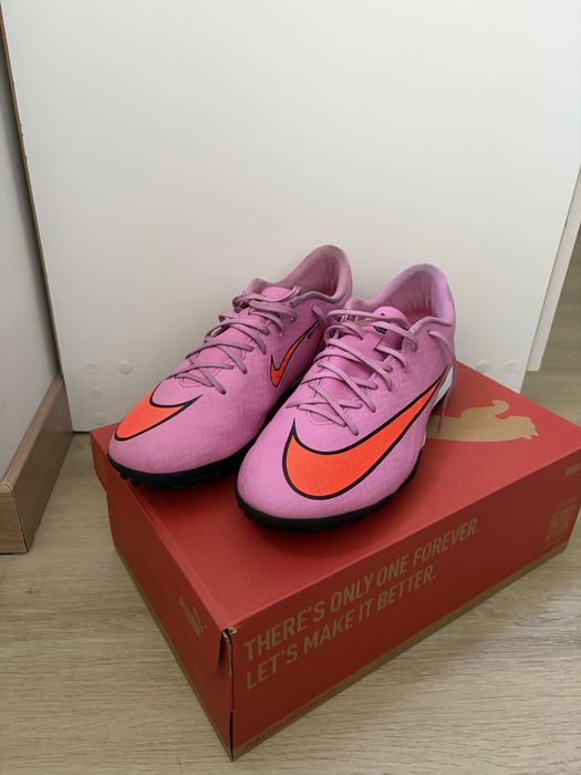 Nike Air Zoom Mercurial Vapor 16 Academy Turf