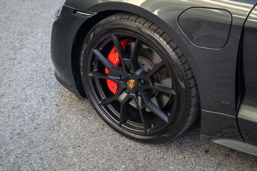 Porsche Taycan Sport Turismo GTS
