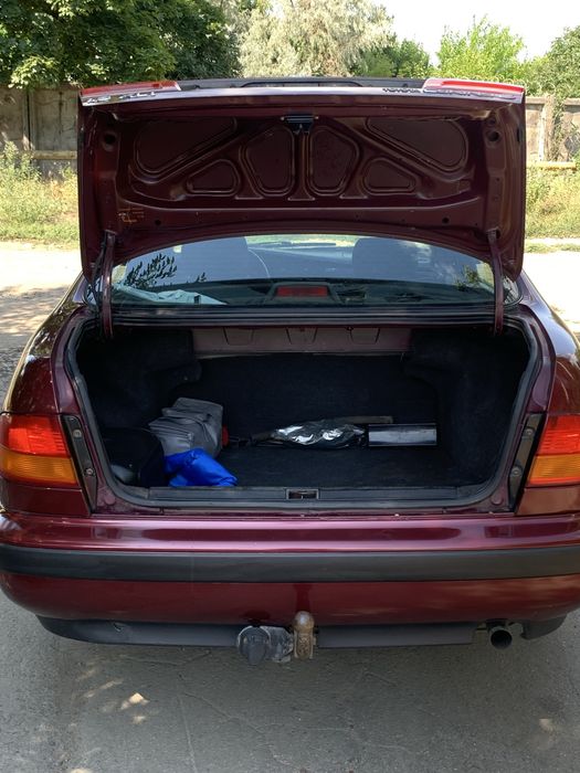Продам или обмен на бус TOYOTA CARINA E 1,8