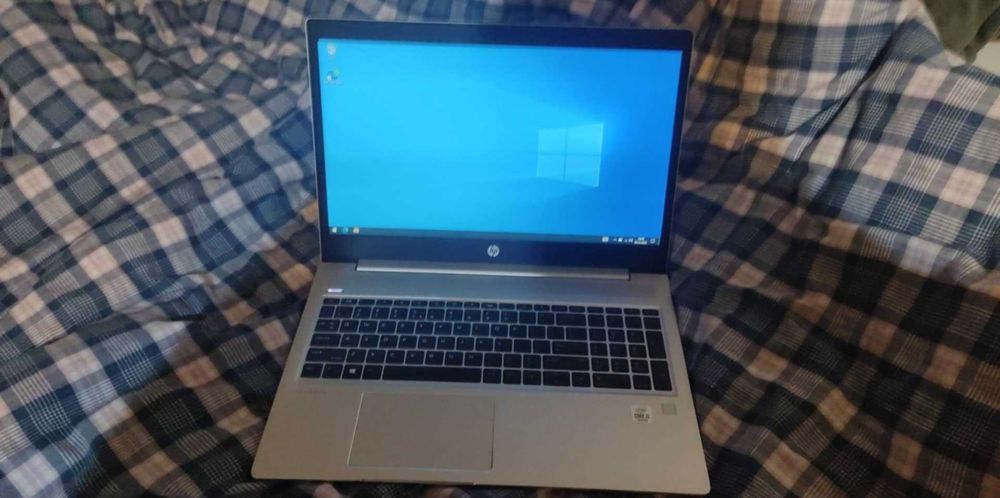 HP ProBook 450 G7 i5-10210U 16GB/256GB