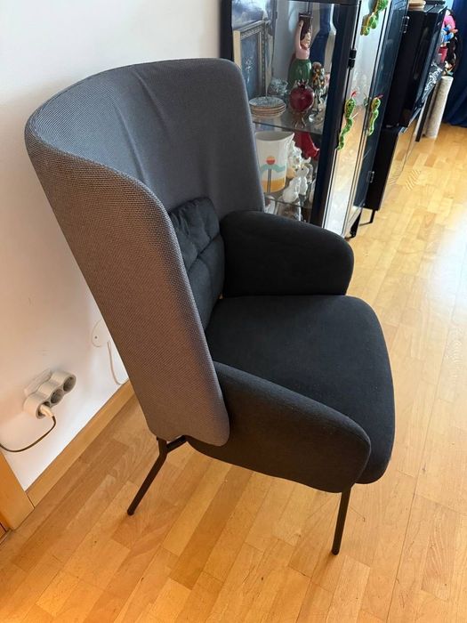 Poltrona IKEA BINGSTA (encosto alto) — Como nova — 90€