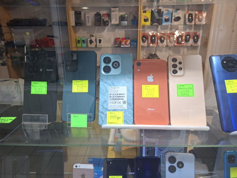 Лот робочих телефонів ДЕШЕВО