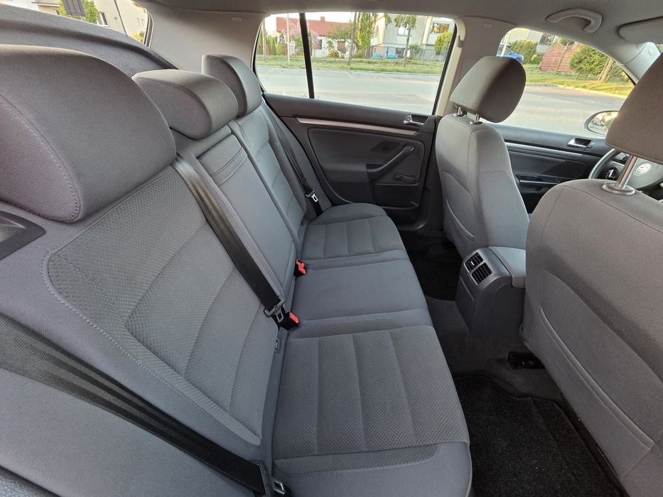 Volkswagen Golf V 5 2005r 1.4 Mpi Klima isofix  zarej. w  PL