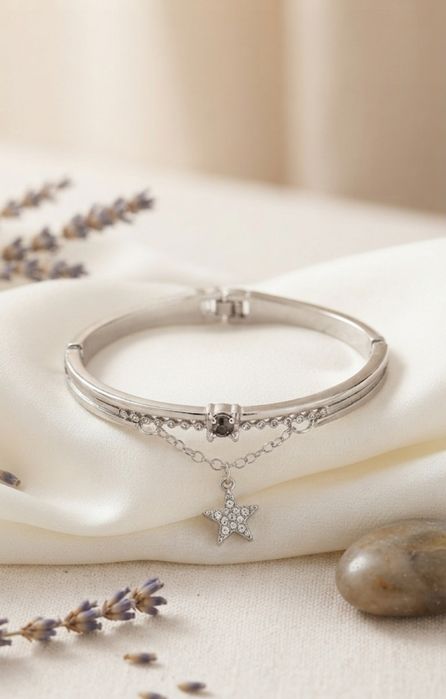 Elegancka bransoletka z zawieszką