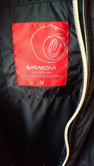 Czarna lekka damska kurtka pikowana rozmiar M