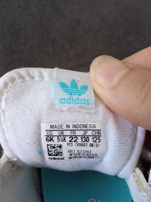 Кросівки Adidas 22 розмір