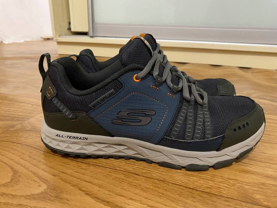 Кросівки Skechers 42