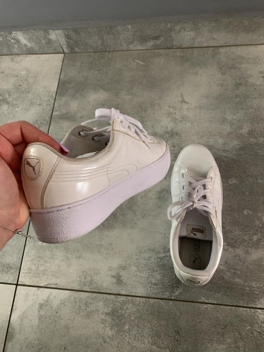 Buty sportowe damskie  firmy Puma