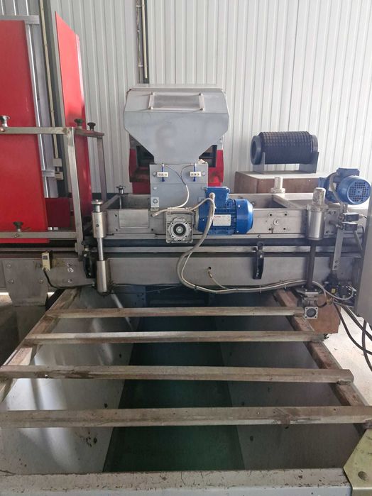 Máquina de sementeira automática de rolo em excelente estado