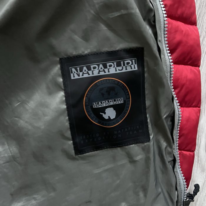 Мікро пуховик napapijri розмір L-XL л-хл
