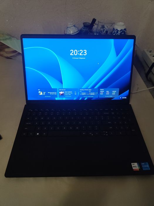 Ноутбук Dell inspirin 3520 / i5 12th / 16gb ddr4 / 512gb ssd