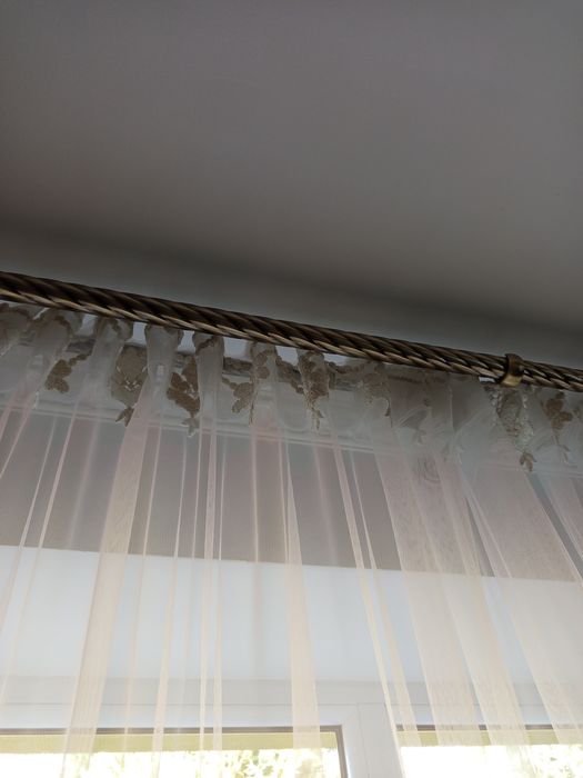 Продам тюль вживана