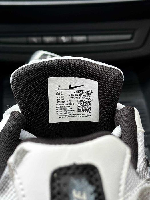 !PREMIUM! Nike Initiator Custom White Black | 37 38 39 40 41 42 43 44 45