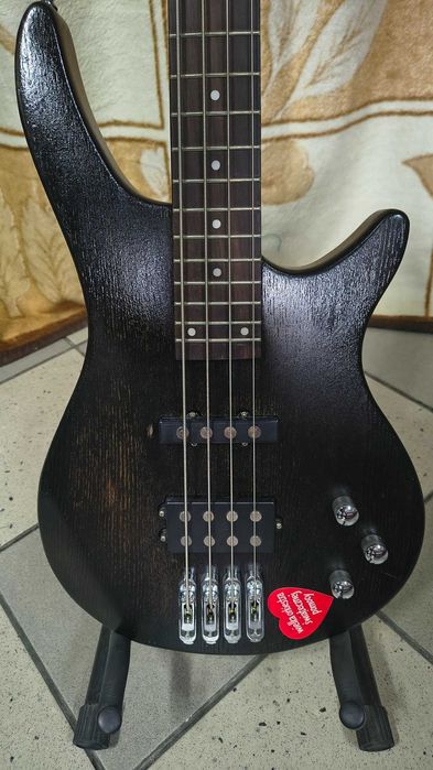 Gitara basowa Stagg SBF-40