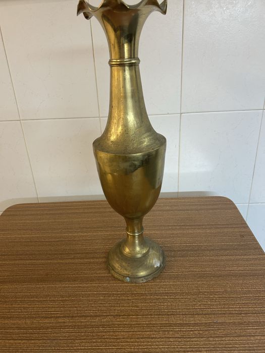 Jarra em latao vintage