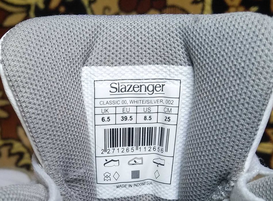 Кроссовки женск. Slazenger Indonesia (стелька 25 см.) б/у. Возм. обмен
