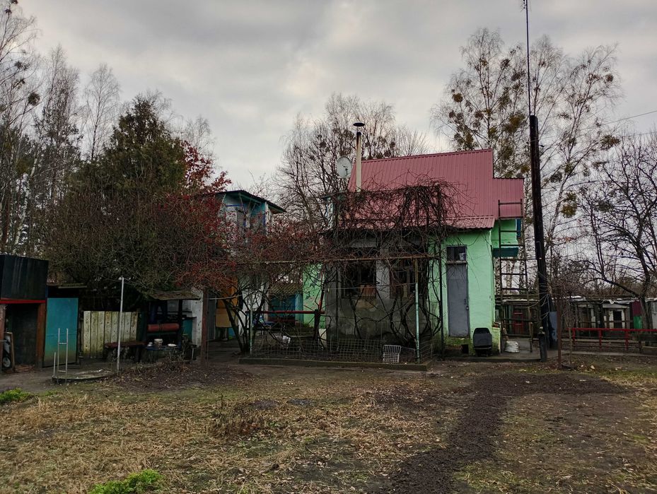 Дача в садовому товаристві "Озерне"