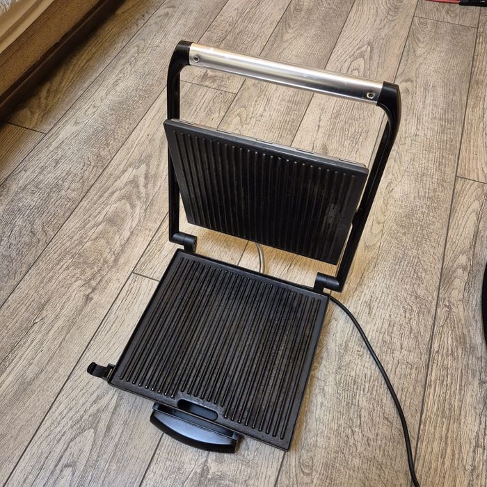 Електрогриль Tefal GC241D 2000W