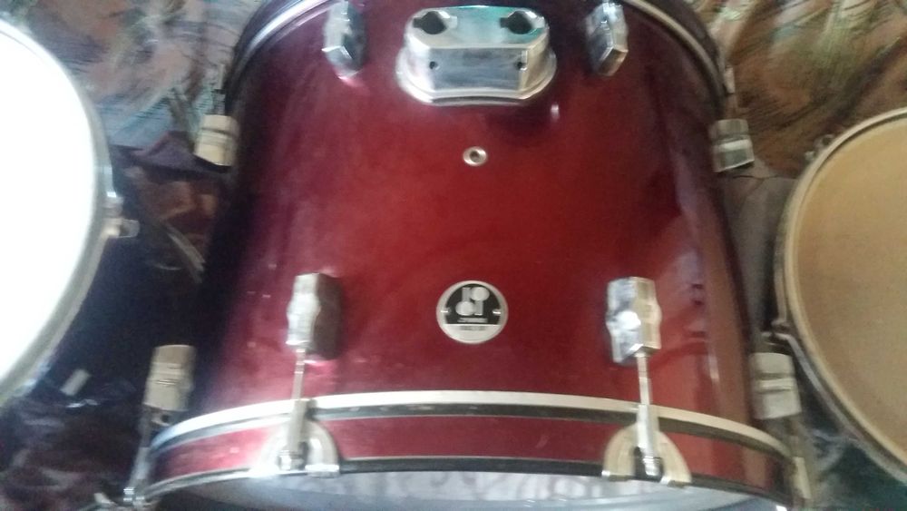 продам бас барабан Сонор 507