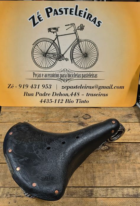 Selim Brooks modelo homem usado bicicleta inglesa