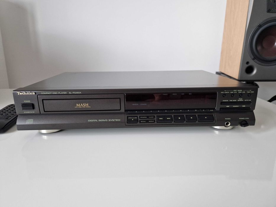 Odtwarzacz CD Technics SL-PG460A + pilot